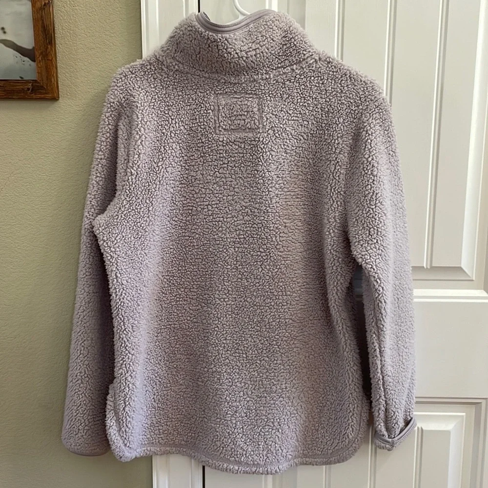 Cozy Sherpa pullover. S - Picture 3 of 3